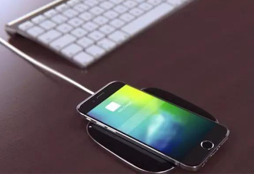 下一代iPhone有望搭载无线充电方案